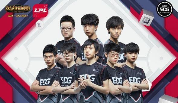 而是贯穿全 而是贯穿全