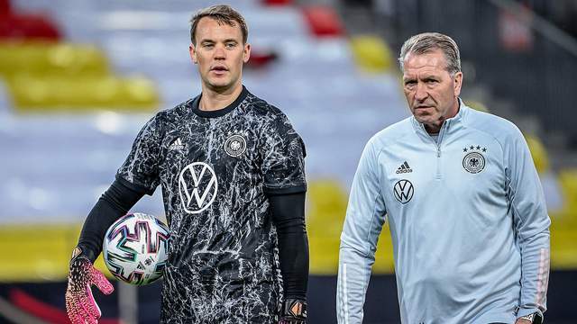 当一支坐拥 当一支坐拥